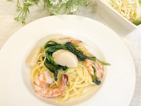 ホタテの海鮮クリームパスタ